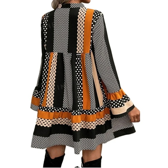 NWOT- Stripe/Dot Patterned Babydoll Dress. Size Large - Picture 3 of 4